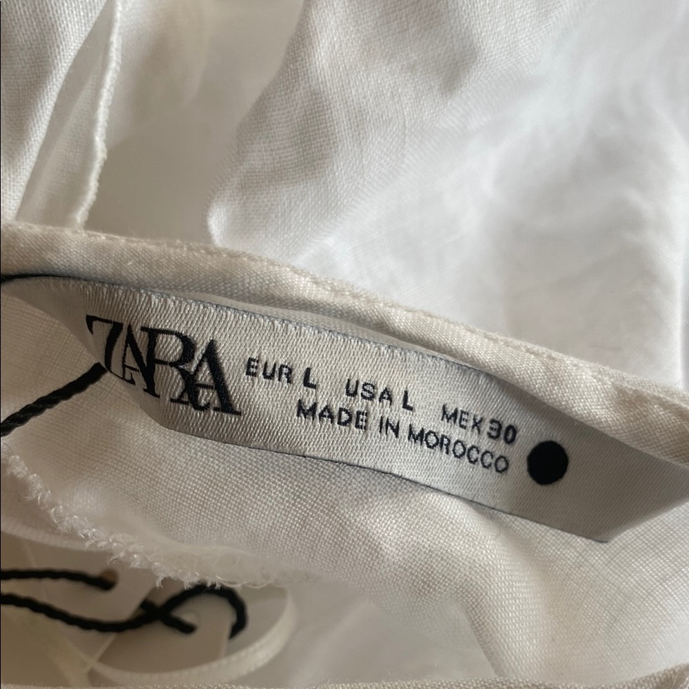 Zara White Ruffle Top - Picture 3 of 3